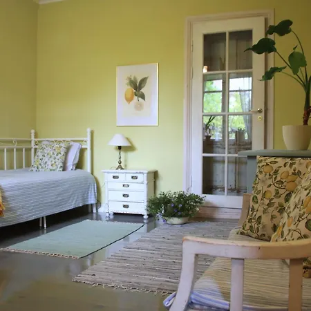 1810 Historical Charming In Tammisaari Center Raseborg