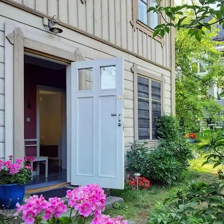1810 Historical Charming In Tammisaari Center Villa *
