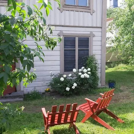 1810 Historical Charming Villa Tammisaari Old Town Villa *